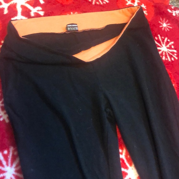 Capris poof pants - Picture 2 of 3